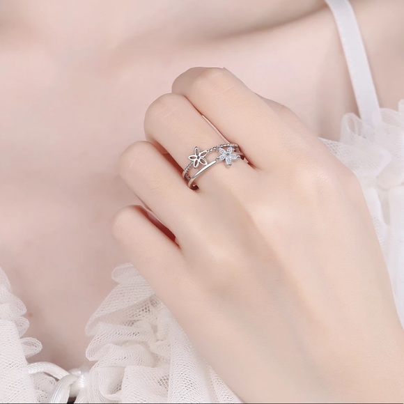 🌸 Floral Double Tier Sterling Silver Ring 🌸 - Picture 3 of 4